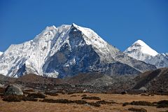 24 Dingboche To Chukung - Island Peak Close Up, Cho Polu Is on The Right.jpg